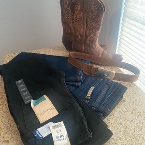 Boots Ariat #8b $250+belt #s $30 +2 jeans 5*32